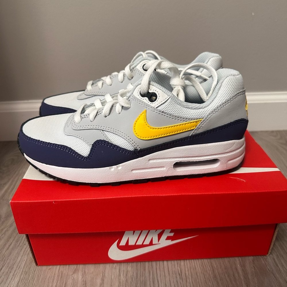 Nike Air Max 1 Grade School - White & Navy